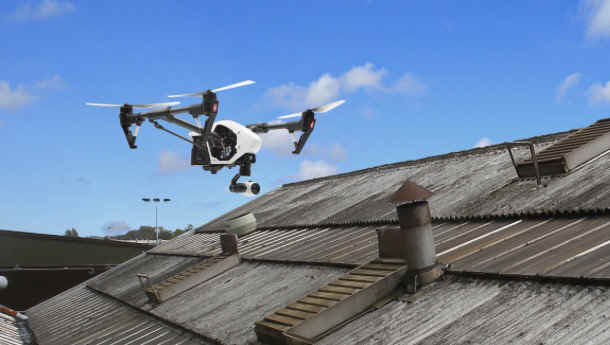 RoofInspectionDrone.jpg (61926 bytes)